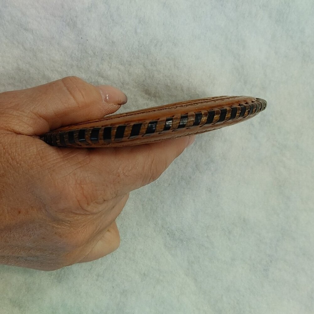Vintage Mexican Leather Hand Tooled Coin Purse - Picture 3 of 8